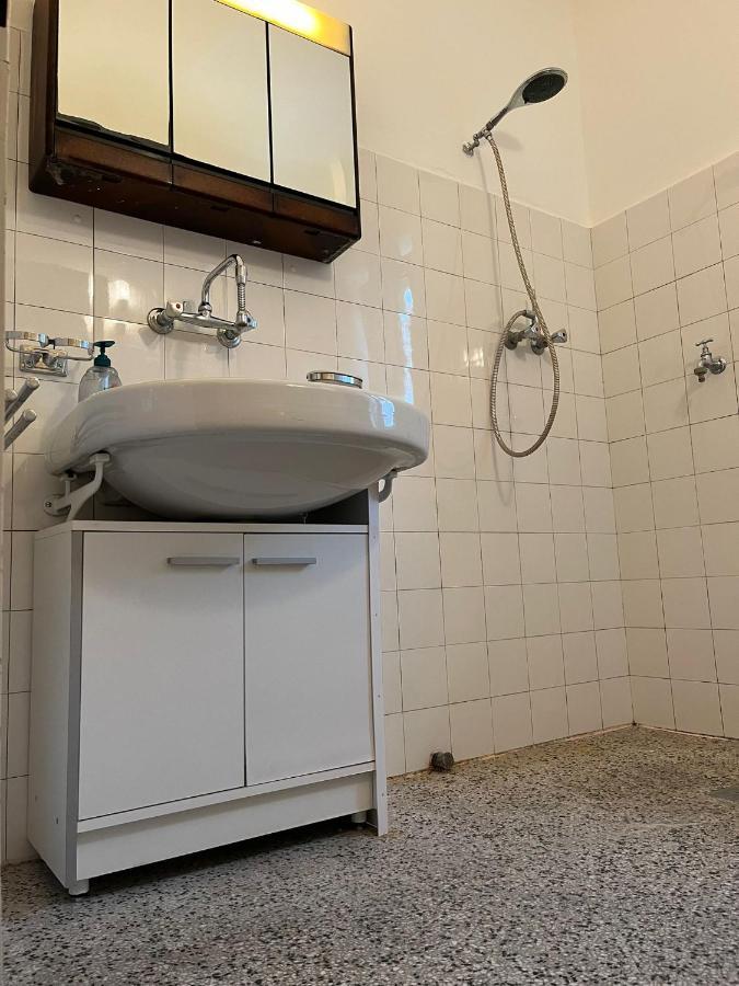 Breathtaking Shared Villa Near Danube River /W Garden And Parking Wien Exterior foto